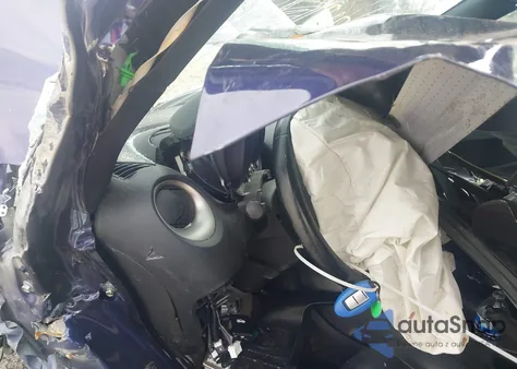 2016 Nissan Juke Nismo/S/Sl/Sv z USA, uszkodzony, nr VIN JN8AF5MV2GT655456